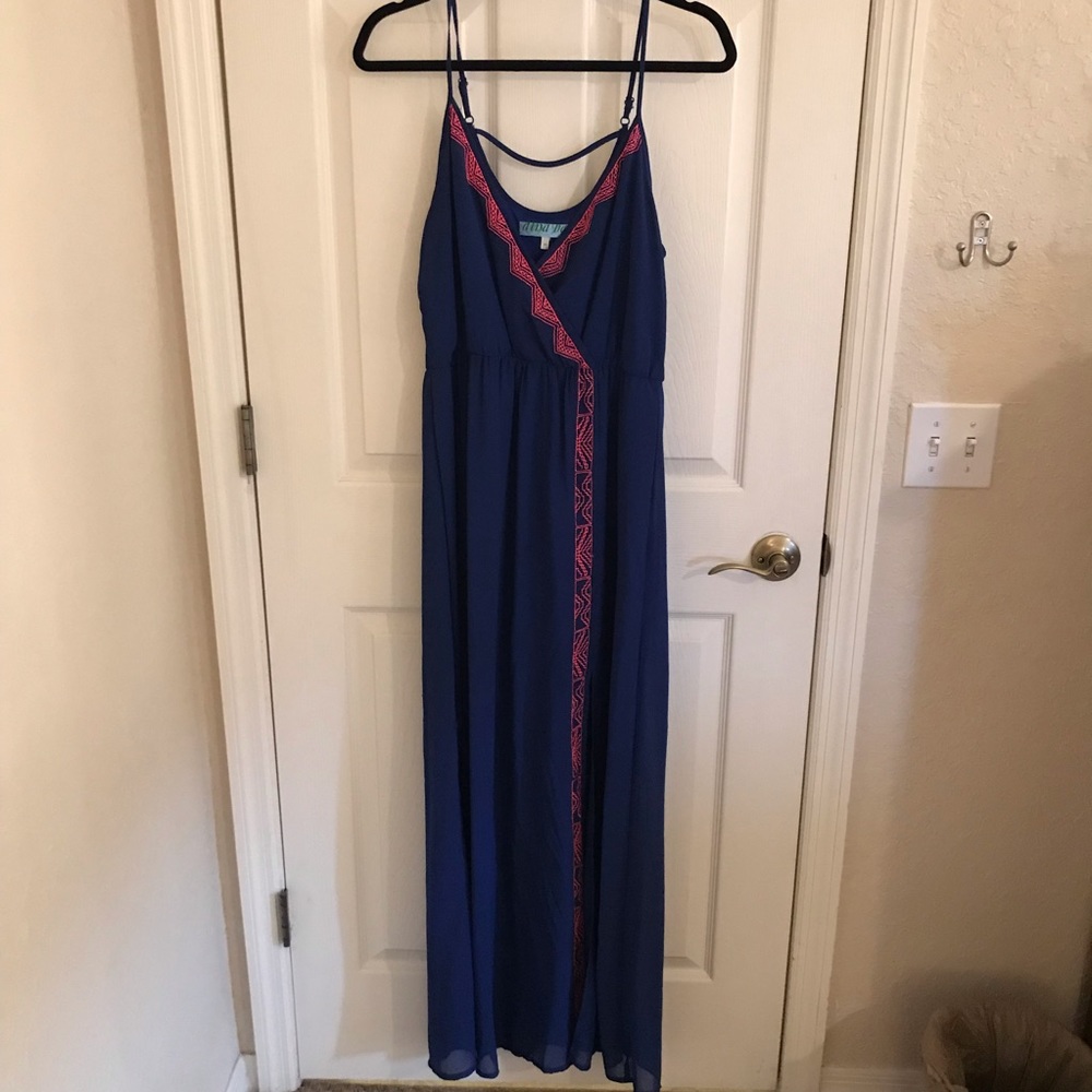 Deep Blue Maxi - Picture 5 of 6